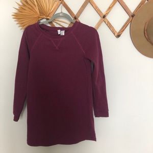 Maroon sweater